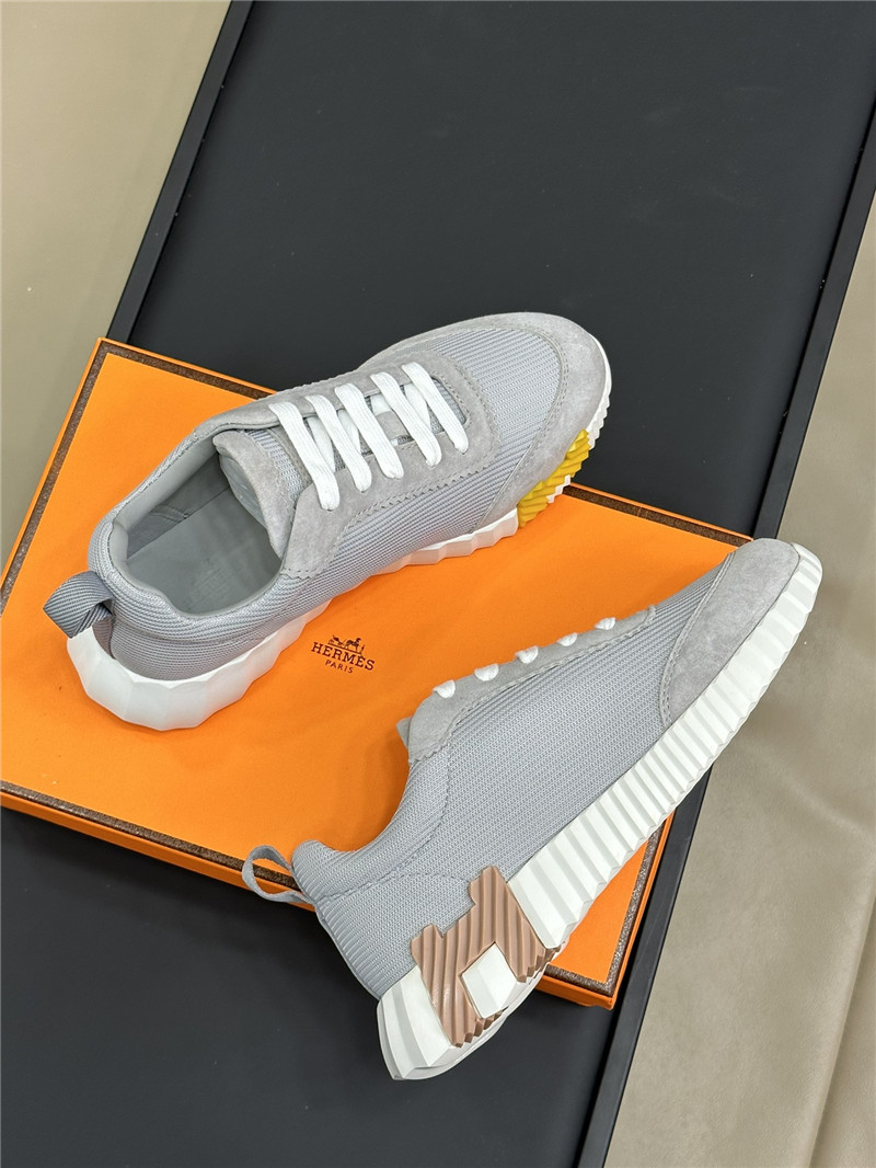 H**me5 women’s bouncing sneakers