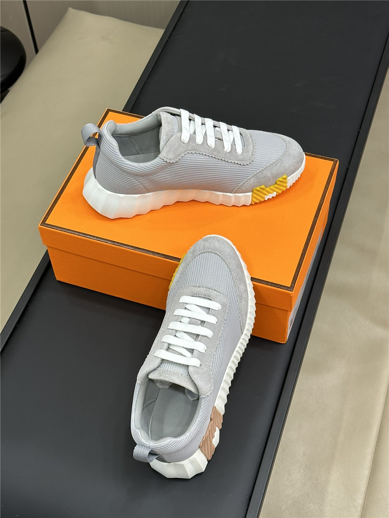 H**me5 women’s bouncing sneakers