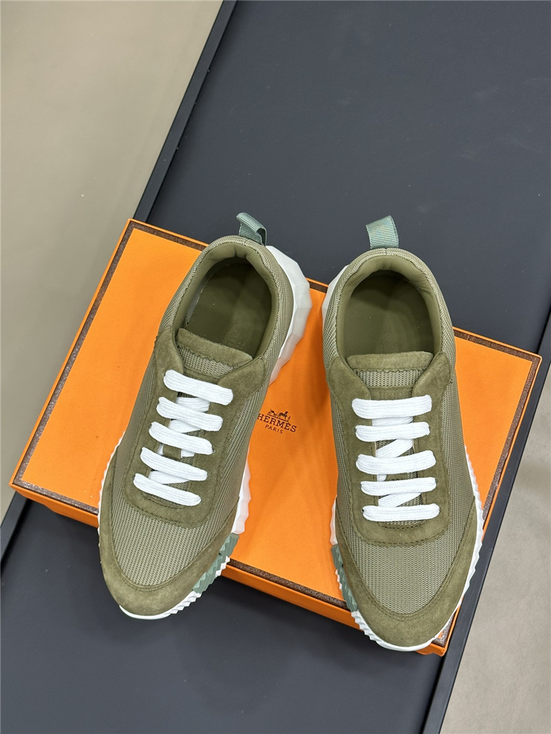 H**me5 bouncing sneakers in green