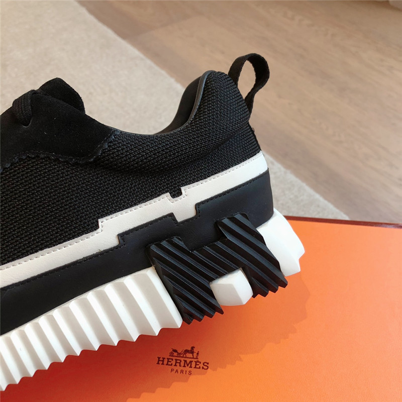 H**me5 tan leather sneakers in blue