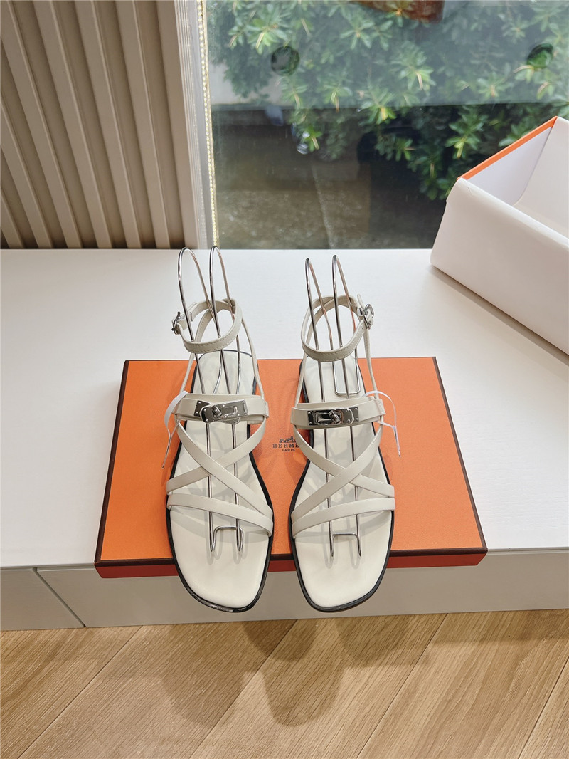 H**me5 june sandals white