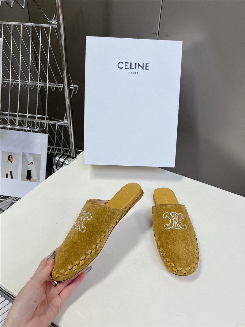 Ce1i*e marlou triomphe mule in suede calfskin