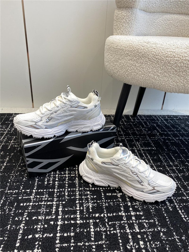 Off-White Be Right Back Sneakers