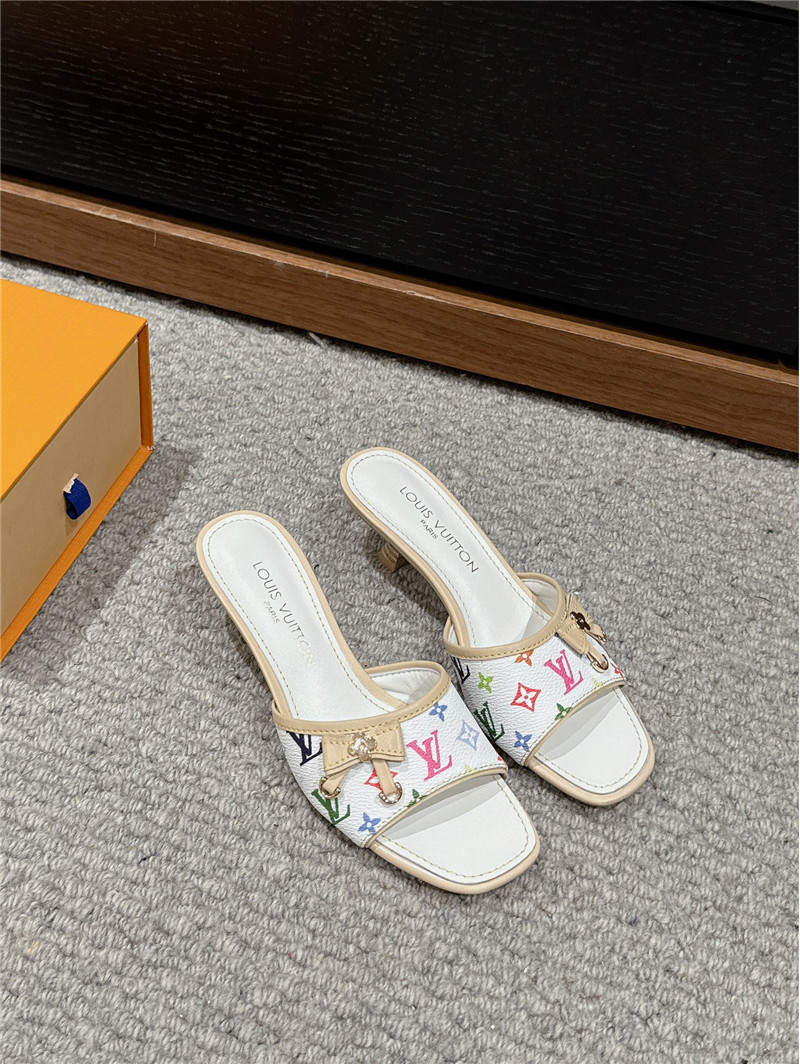 l0vis Vvtt0n multicolor monogram kitten heels