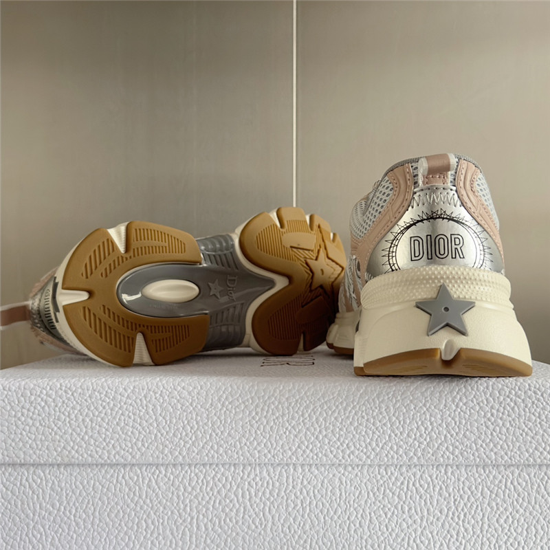 D10r chrono sneakers sale