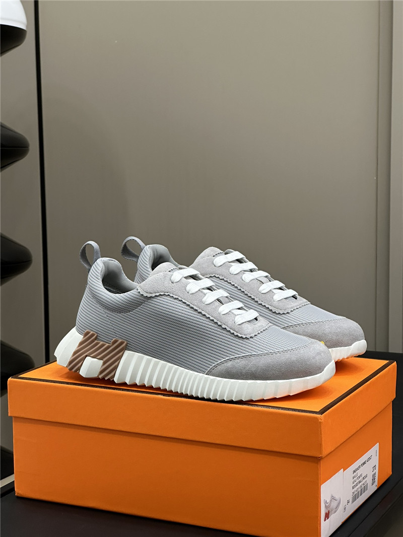 H**me5 women?¡¥s white & gray bouncing sneakers