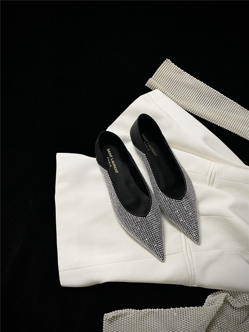 Sa1nt Lau*nt silver nour slippers