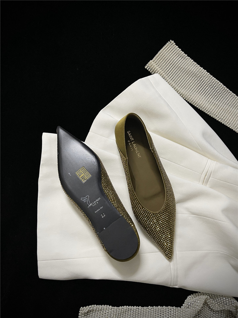 Sa1nt Lau*nt nour pointed toe slippers