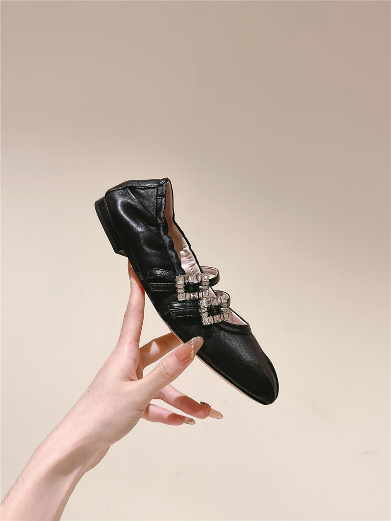 Roger Vivier Mini Strap Leather Ballerina Flats in black