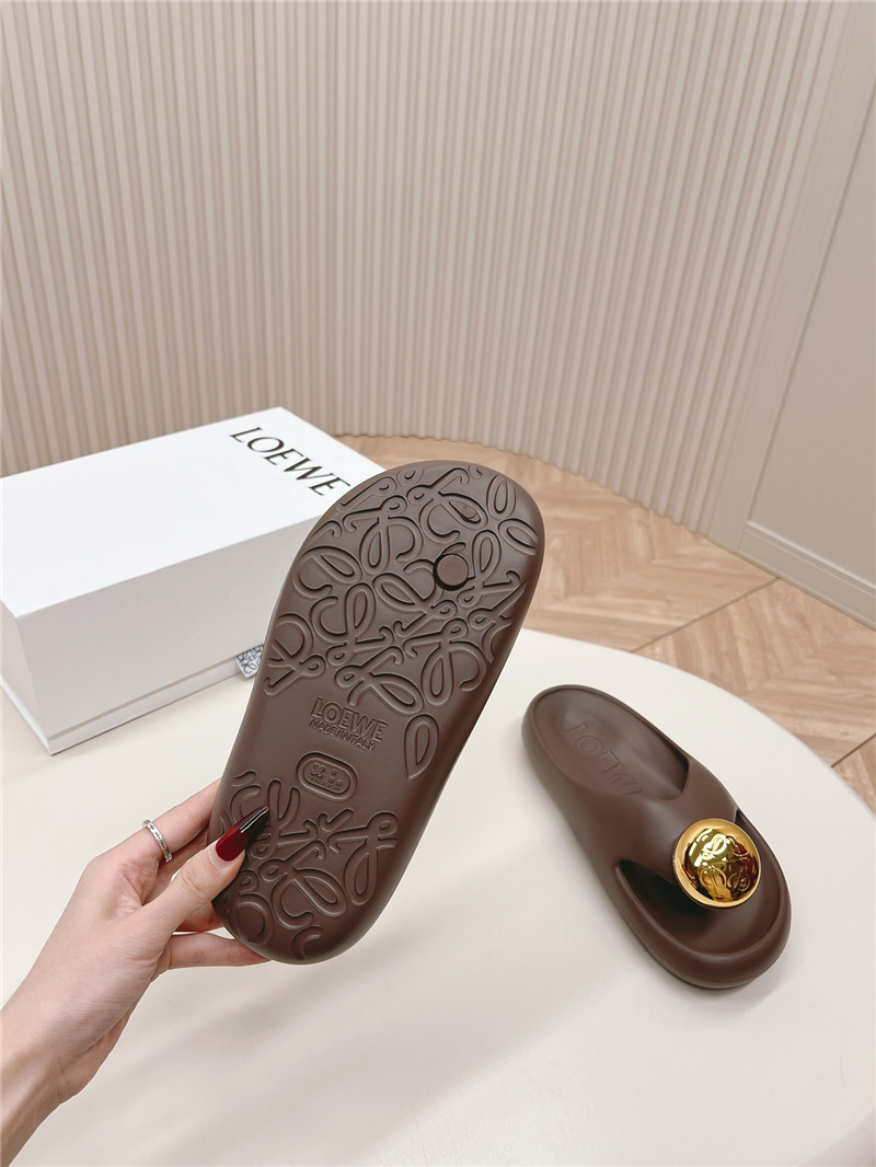 L0ew* bubble thong slide women in brown