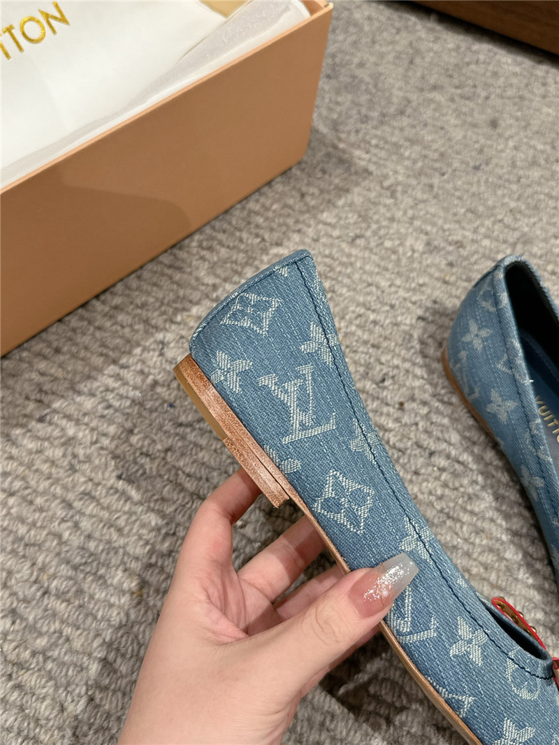 l0vis Vvtt0n nina flat ballerina in blue