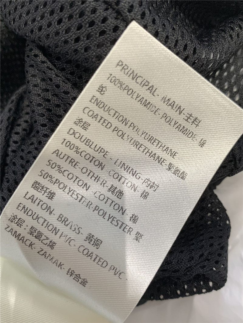 l0vis Vvtt0n lv pocket colorblock sleeveless dress replica clothes