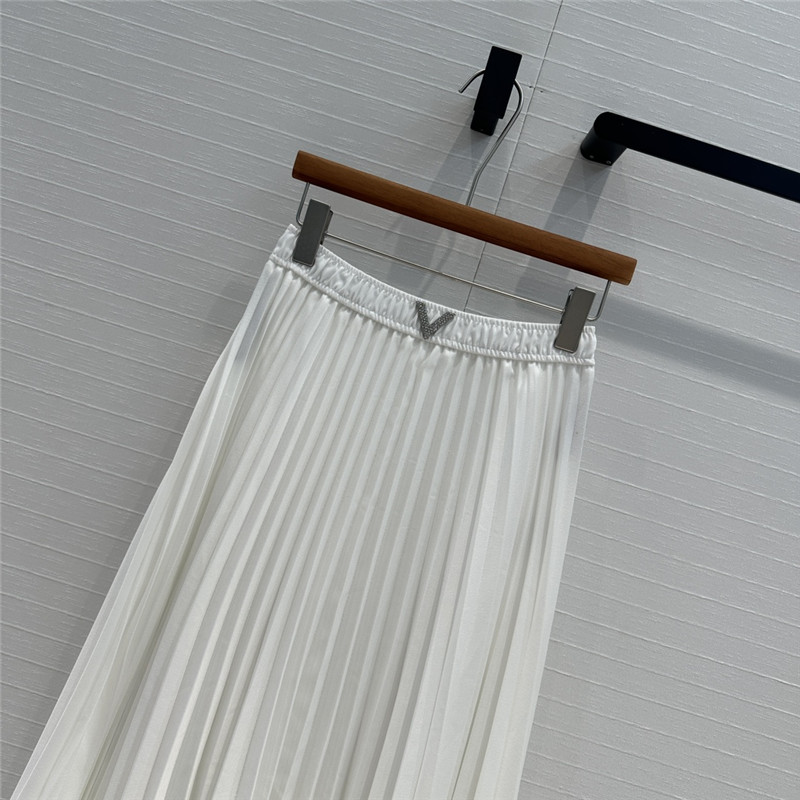 Va1e*ntin0 ach**elordion lace skirt replica designer clothes