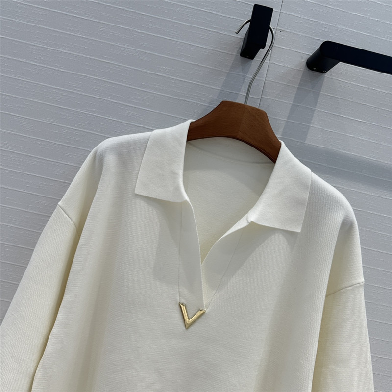 Va1e*ntin0 v-logo virgin wool top white
