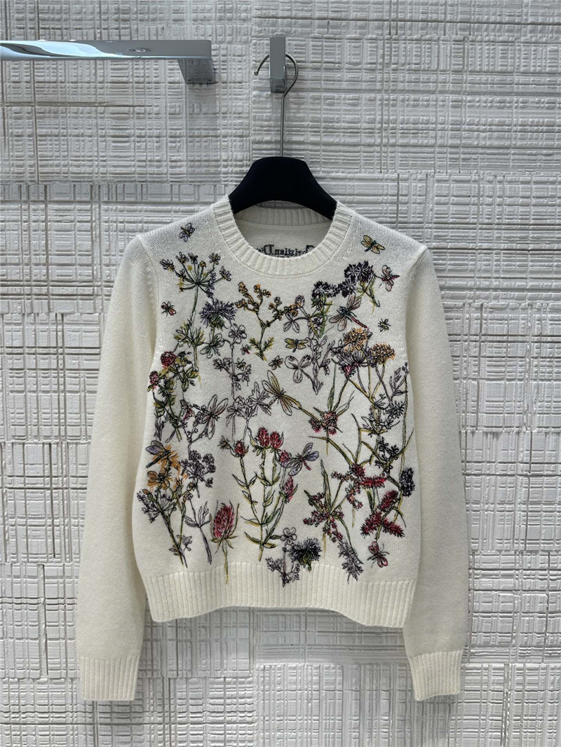 D10r herbarium knit sweater white