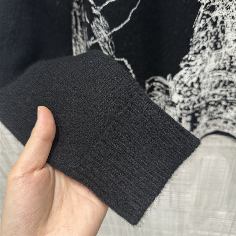 D10r paris motif knit sweater black