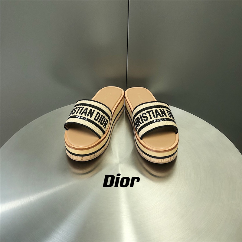 D10r dway platform slide