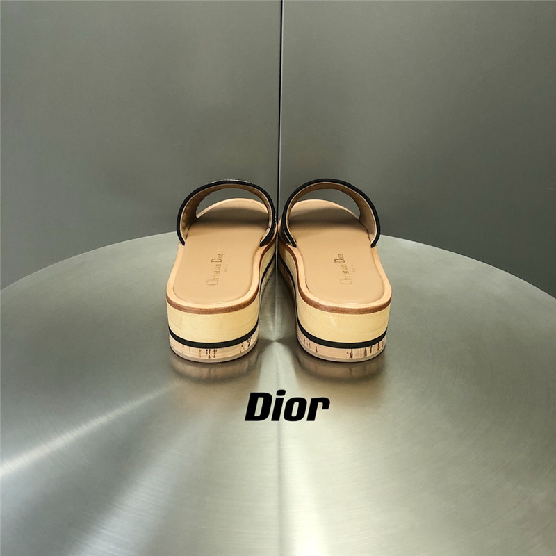D10r dway platform slide
