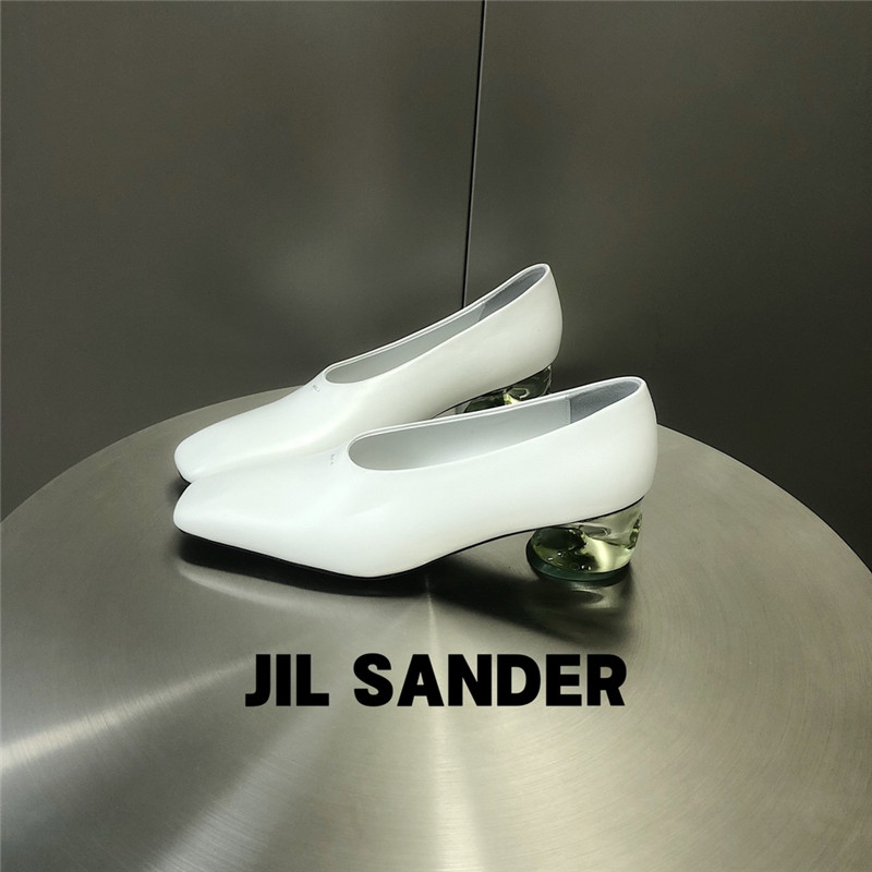Jil Sander Perspex Block Heel Round-toe Pumps in White