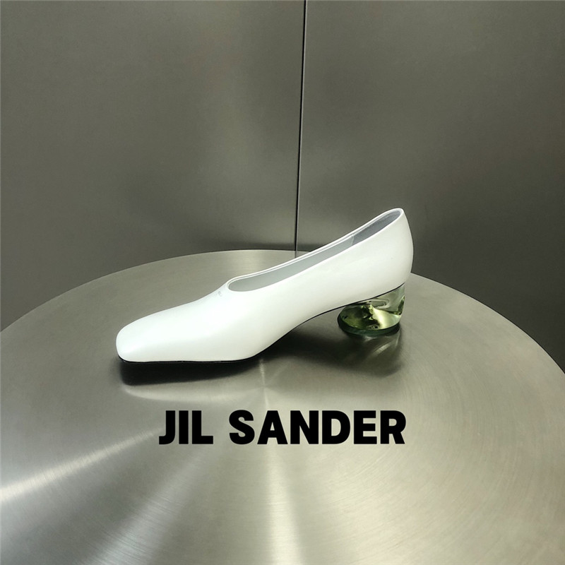 Jil Sander Perspex Block Heel Round-toe Pumps in White