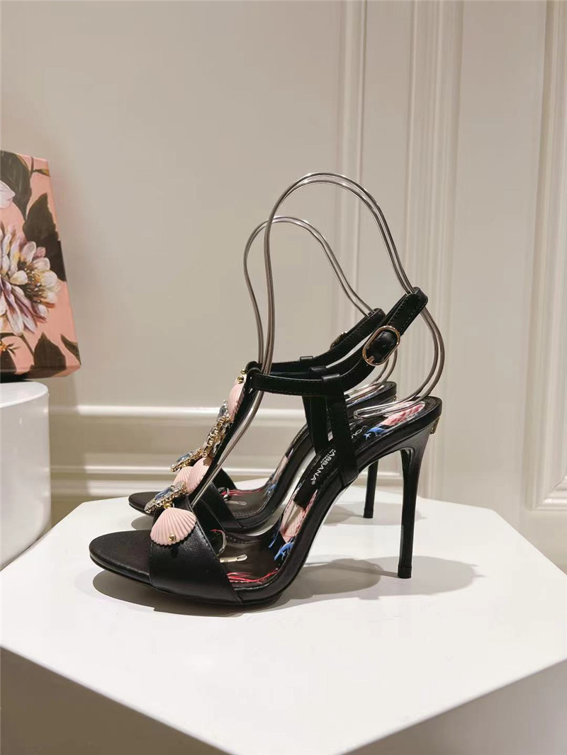 Dolce & Gabbana Capri Embellished Leather Sandals