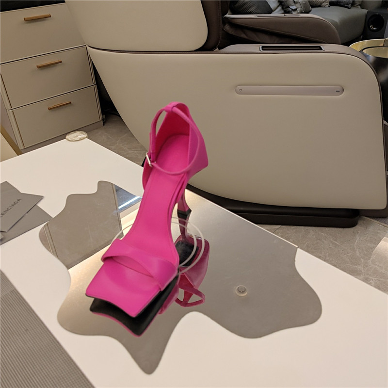 Ba1en*iaga hourglass 100 pink leather sandals