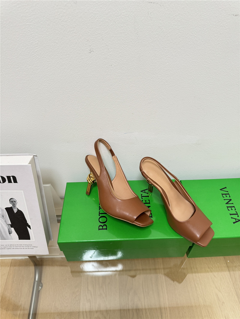 b0tt*ga Ven*ta knot slingback sandals in brown