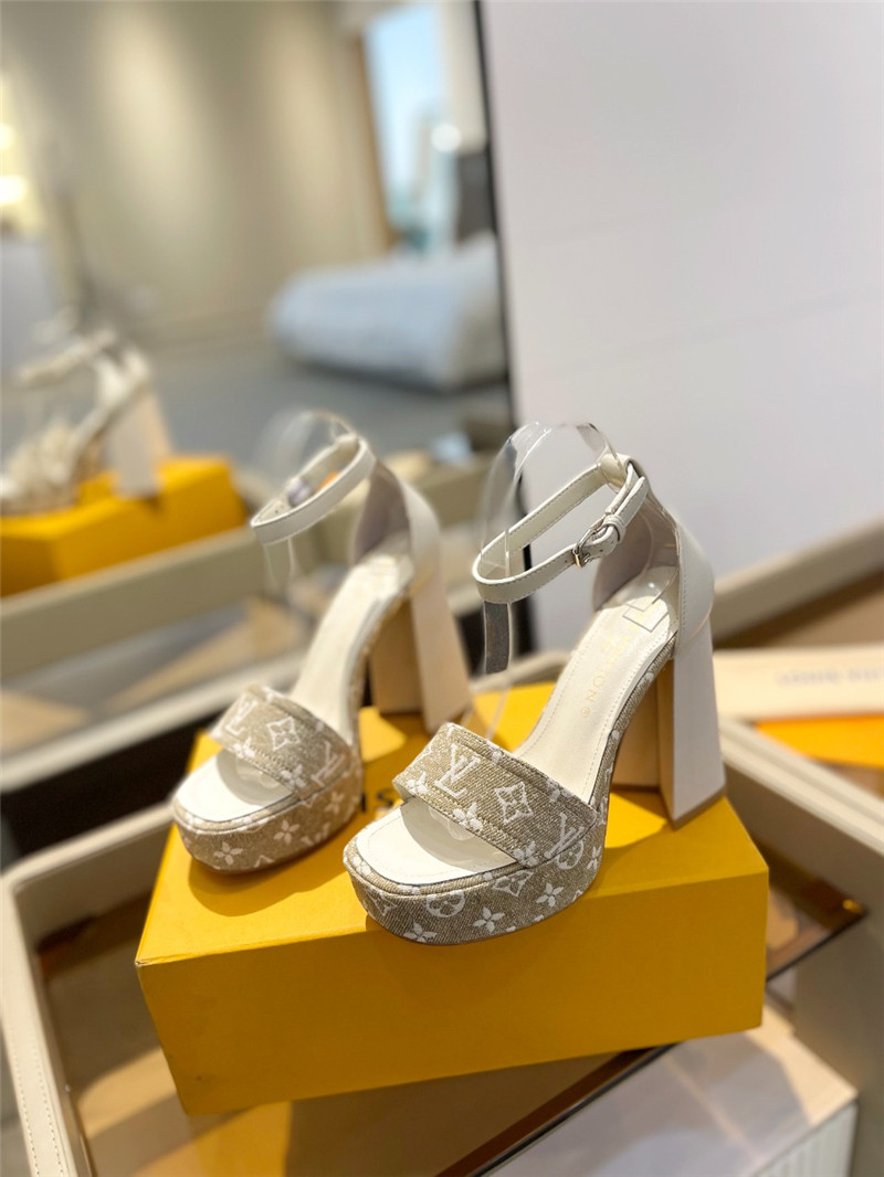 l0vis Vvtt0n monogram jacquard denim platform sandals beige