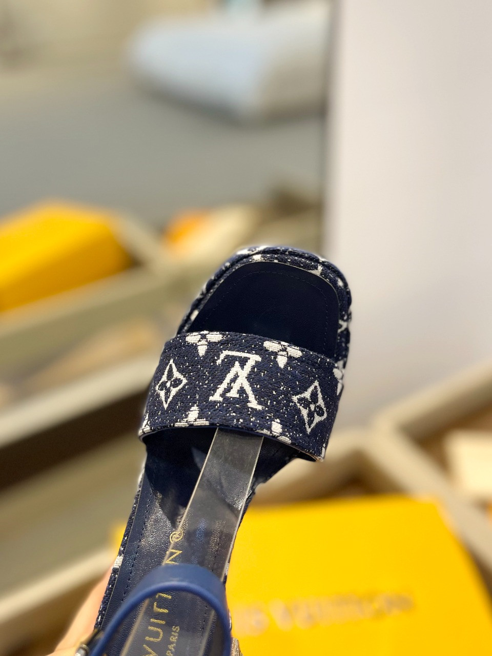 l0vis Vvtt0n monogram jacquard denim platform sandals blue