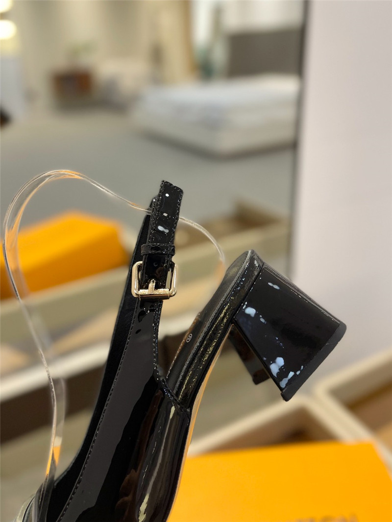 l0vis Vvtt0n black patent leather shake slingback pumps