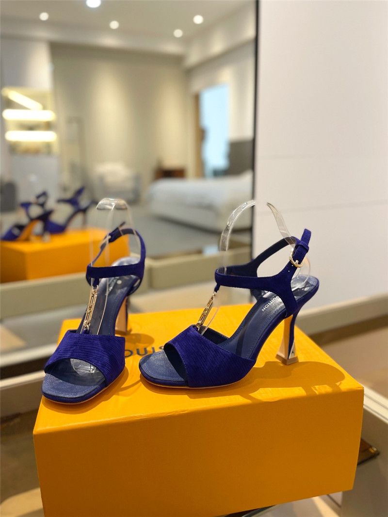 l0vis Vvtt0n blue satin chain sparkle heels sandals