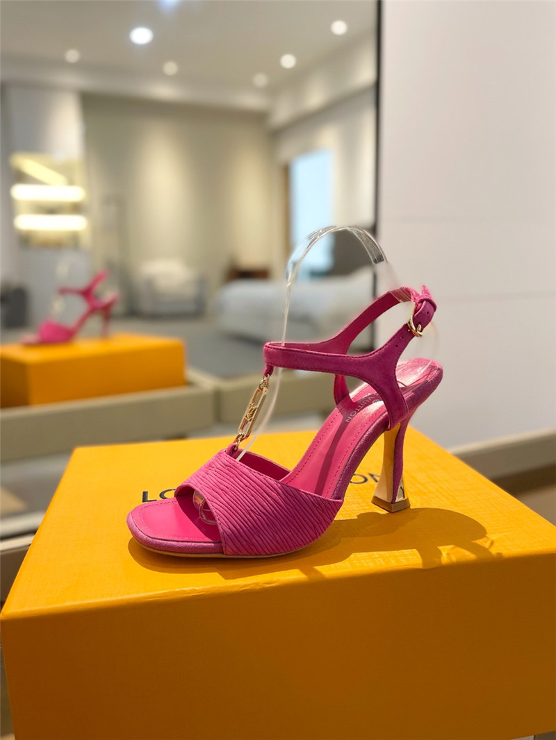 l0vis Vvtt0n rose red satin chain sparkle heels sandals