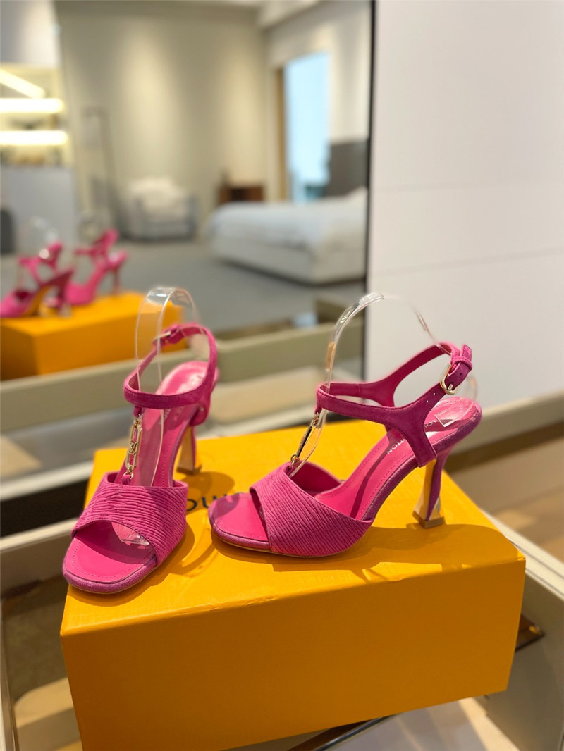 l0vis Vvtt0n rose red satin chain sparkle heels sandals