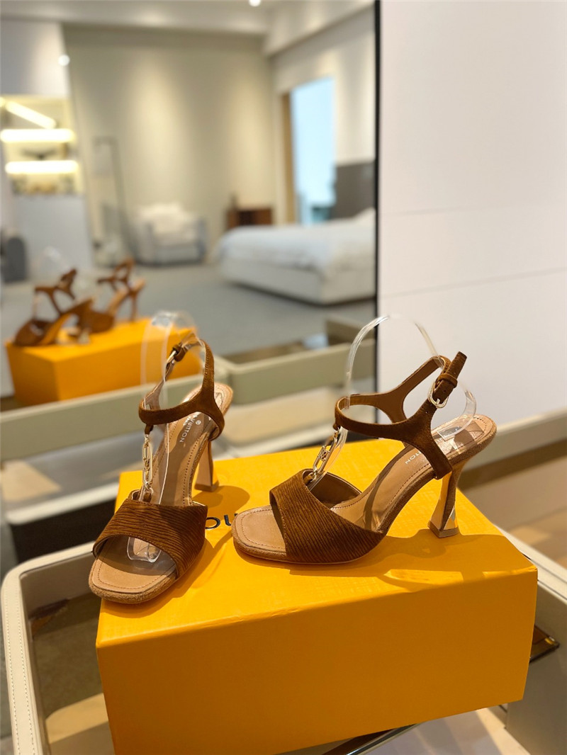 l0vis Vvtt0n brown satin chain sparkle heels sandals