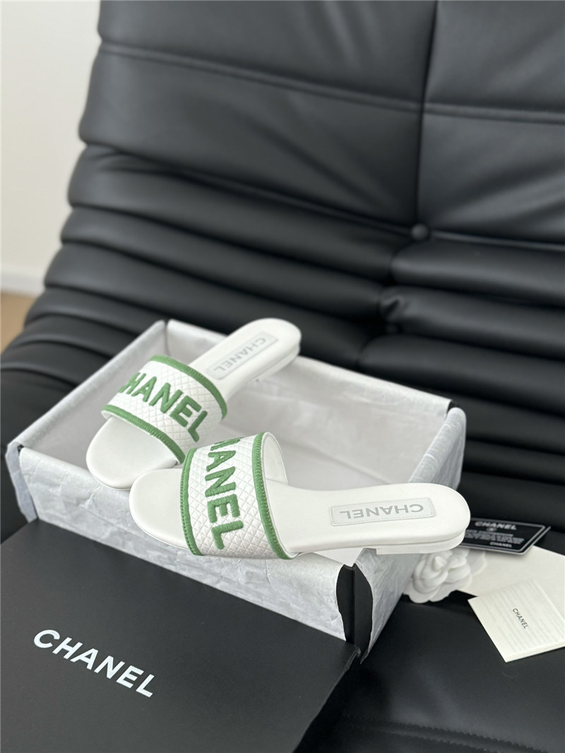 Ch**el woven embroidered logo letter slippers white green