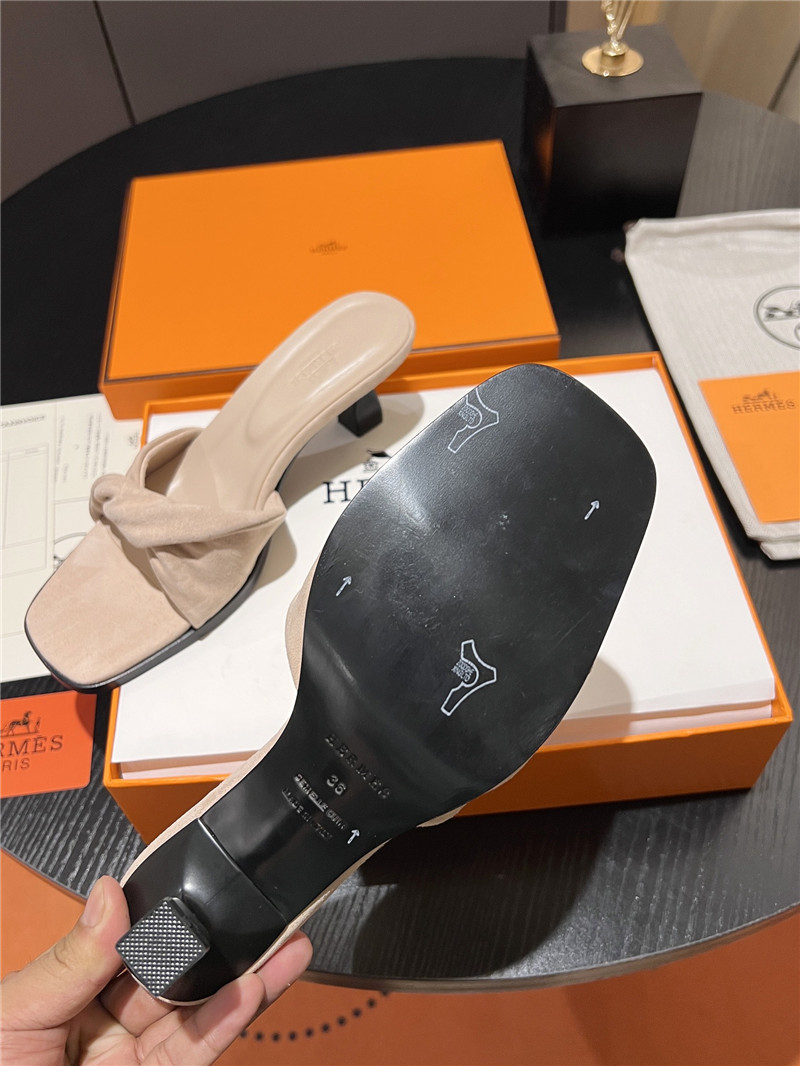 H**me5 beige suede giny 55 sandals