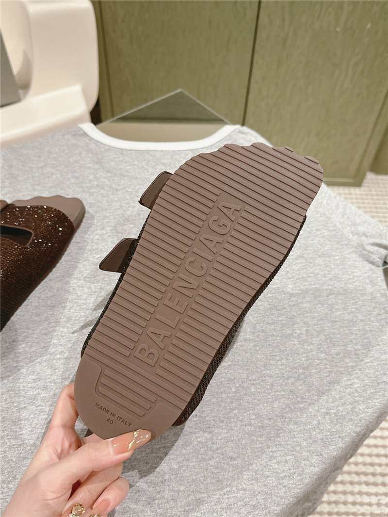 Ba1en*iaga rhinestone slippers brown