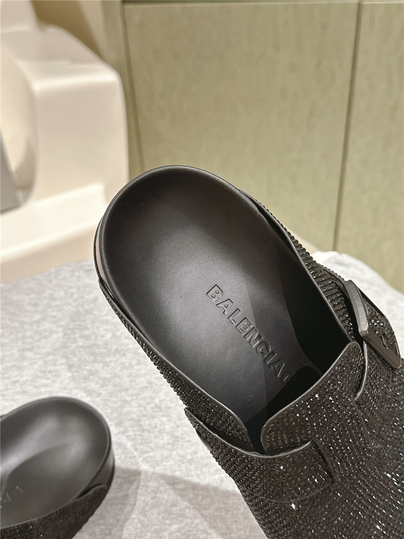 Ba1en*iaga rhinestone slippers black
