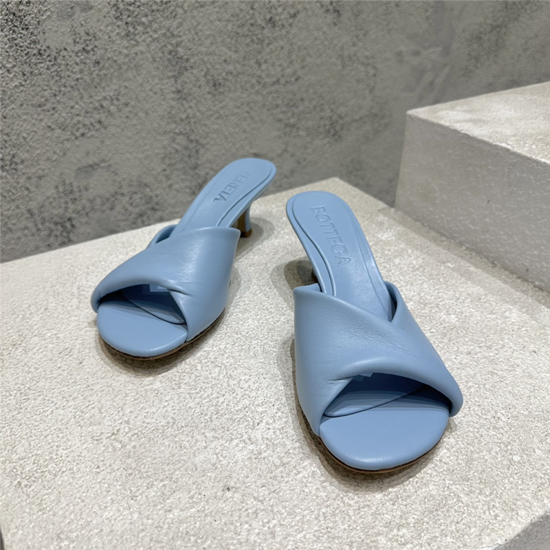 b0tt*ga Ven*ta blue open toe sandals