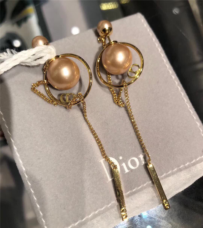 D10r new earrings