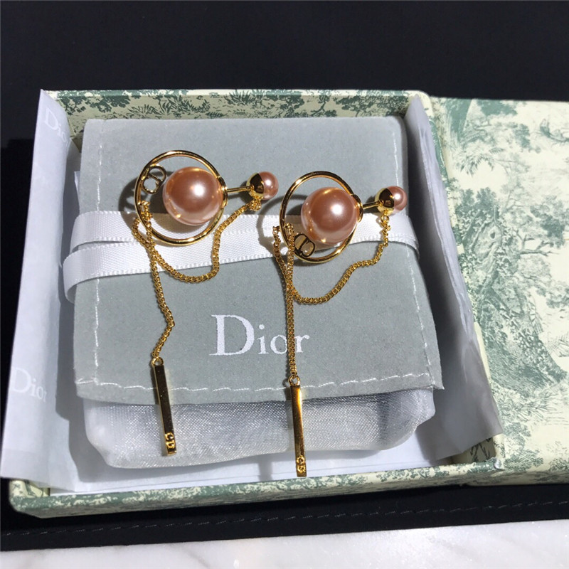 D10r new earrings