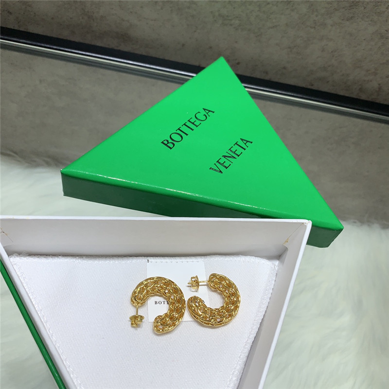 b0tt*ga Ven*ta new earrings