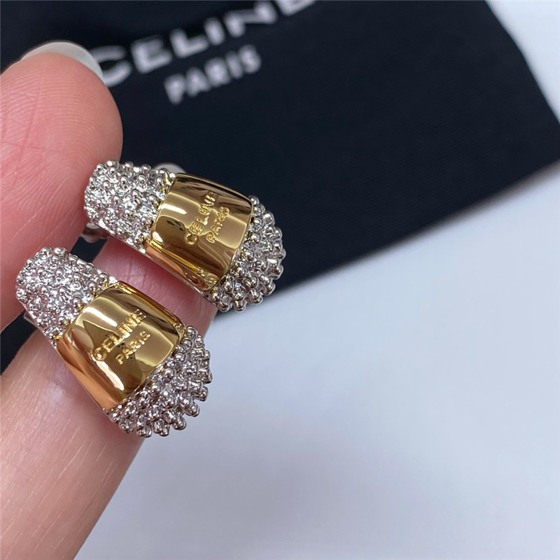 Ce1i*e contrast color small cashew earrings