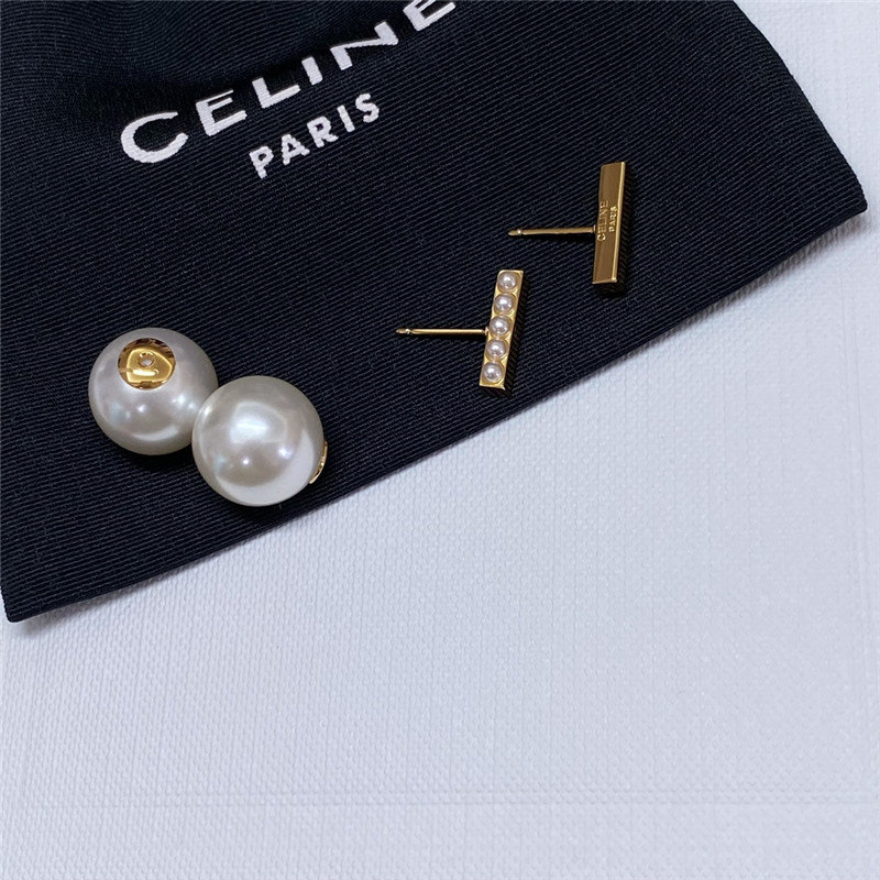 Ce1i*e pearl earrings