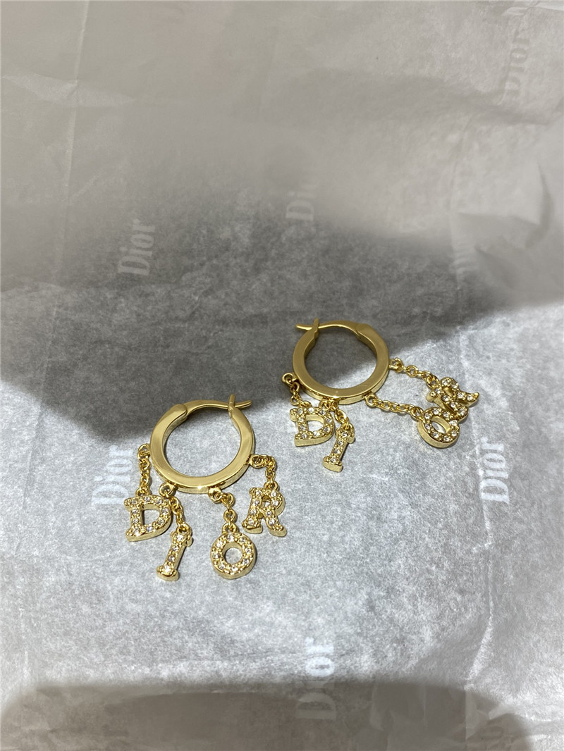 d10r tassel full D1am0nd letter earrings