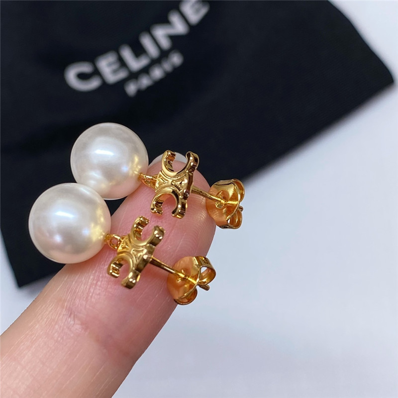 ce1i*e arc de triomphe D1am0nd earrings