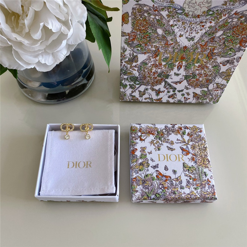 D10r new cd earrings