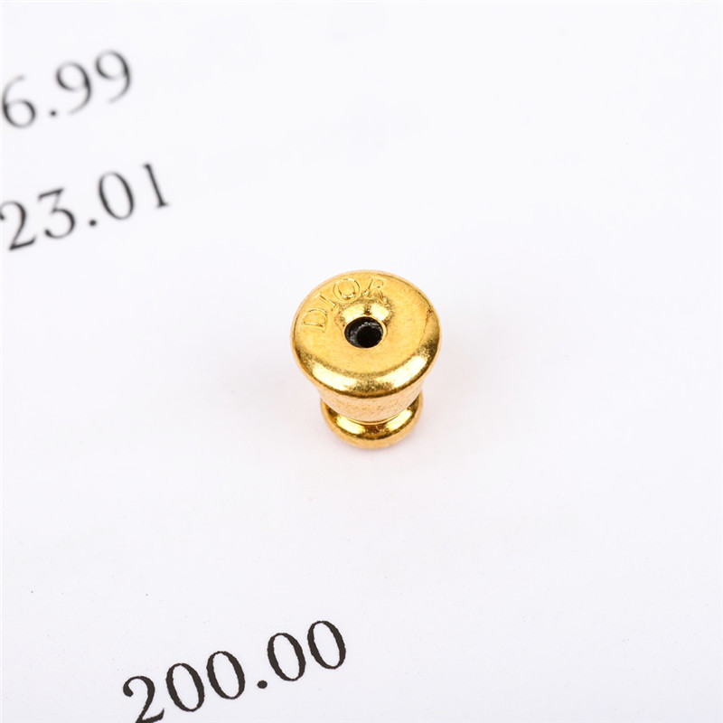 D10r letter earrings