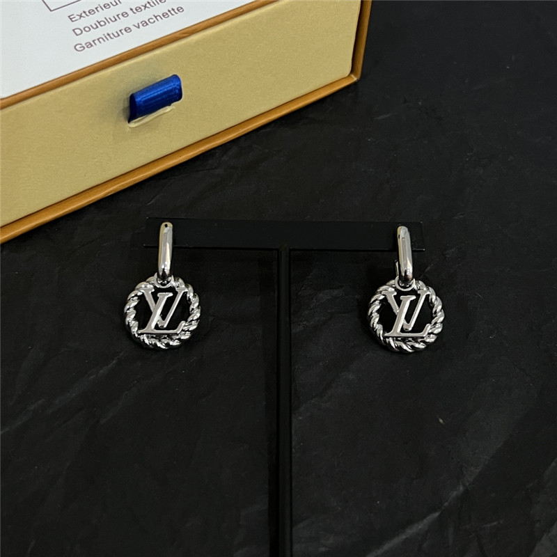 l0vis Vvtt0n lv new earrings