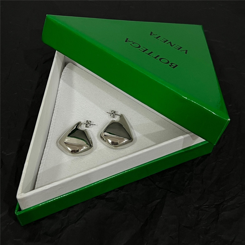 b0tt*ga Ven*ta new earrings